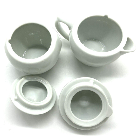 Vintage Apple Sugar and Creamer Set with Lids White Porcelain Avon - Picture 6 of 9